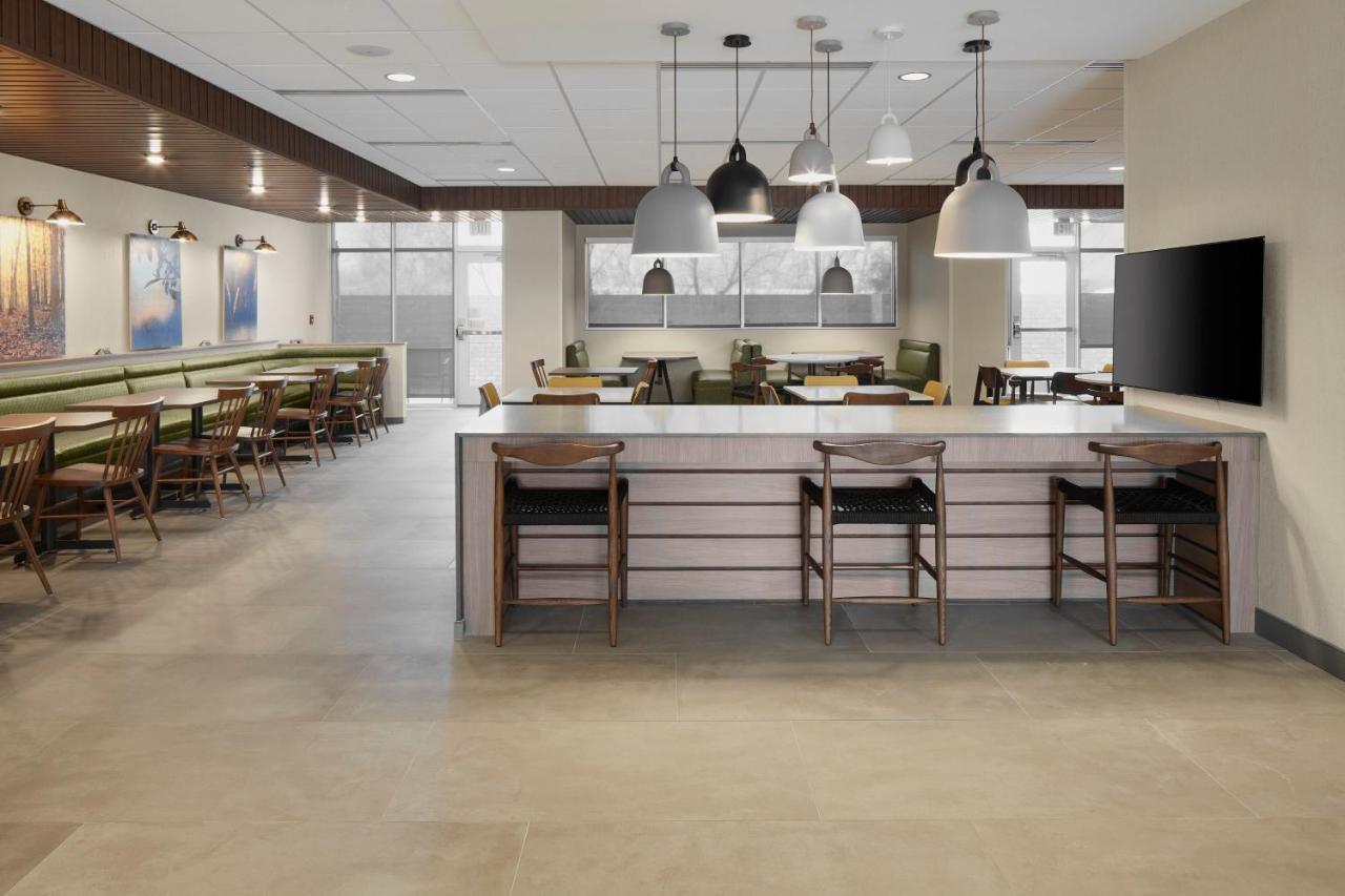 Fairfield Inn & Suites By Marriott Stony Creek Екстериор снимка